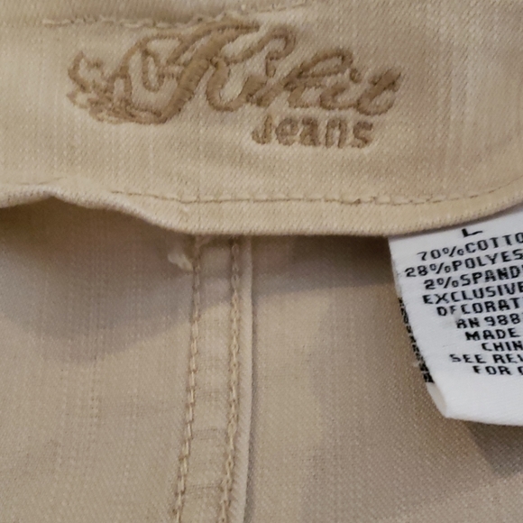 Jacket - Picture 5 of 5